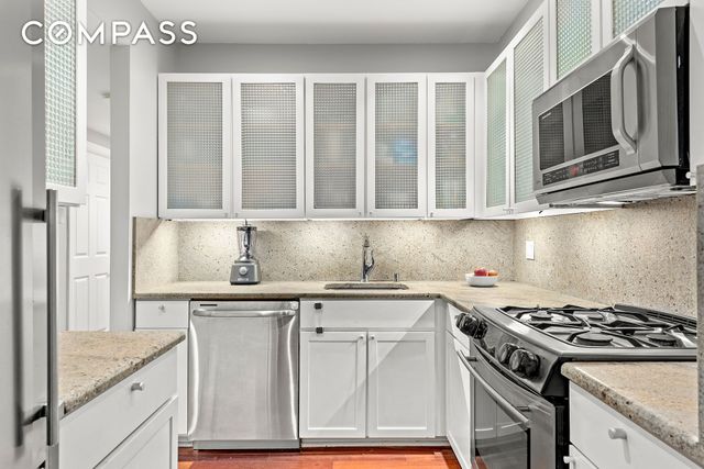 163 Saint Nicholas Ave Apt 2J, New York City, NY 10026