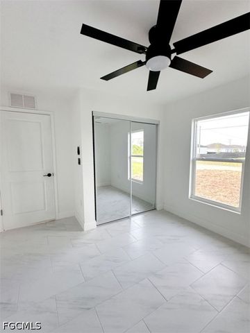 2321 NE 39th ST, Cape Coral, FL 33909