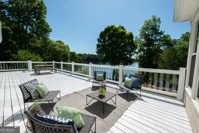 1033 Patina Point, Peachtree City, GA 30269