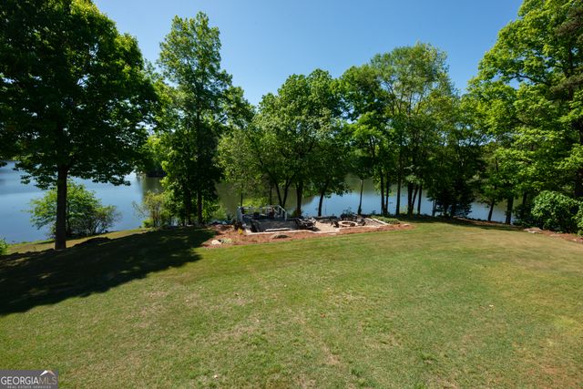 1033 Patina Point, Peachtree City, GA 30269