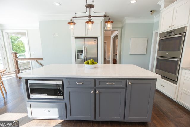 1033 Patina Point, Peachtree City, GA 30269