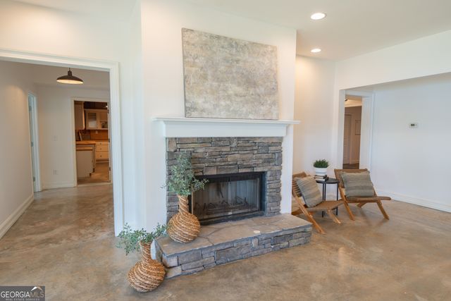 1033 Patina Point, Peachtree City, GA 30269