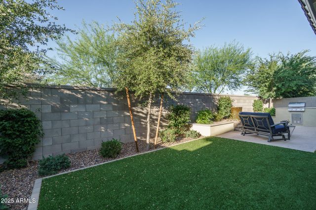 24117 N 162ND Avenue, Surprise, AZ 85387