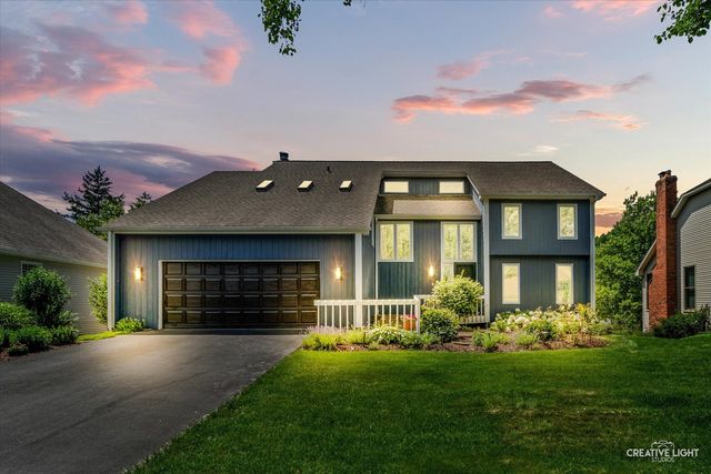 933 Stanton Drive, Naperville, IL 60540