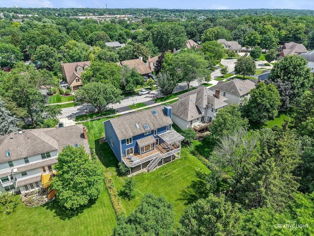 933 Stanton Drive, Naperville, IL 60540