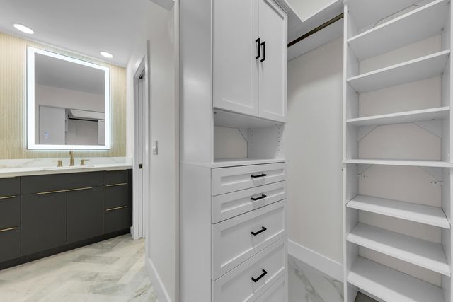 100 Paradise Harbour Boulevard 502, North Palm Beach, FL 33408