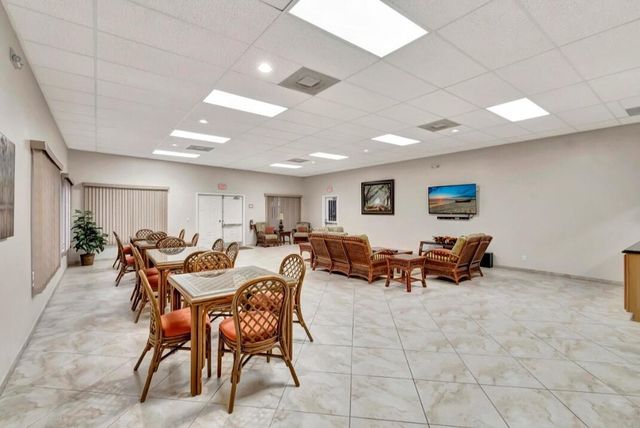 100 Paradise Harbour Boulevard 502, North Palm Beach, FL 33408