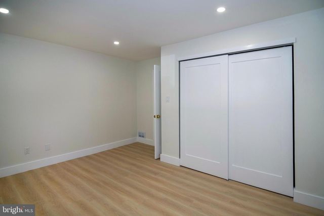501-A MULBERRY CV, Mount Laurel, NJ 08054