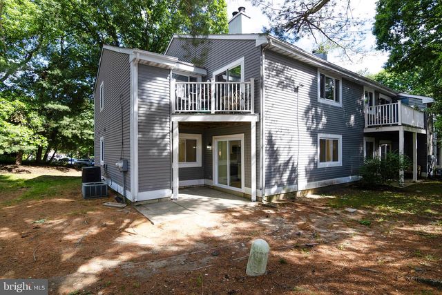 501-A MULBERRY CV, Mount Laurel, NJ 08054