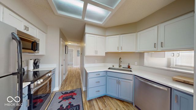 919 Broadway Street APT F, Indianapolis, IN 46202