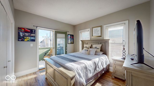 919 Broadway Street APT F, Indianapolis, IN 46202