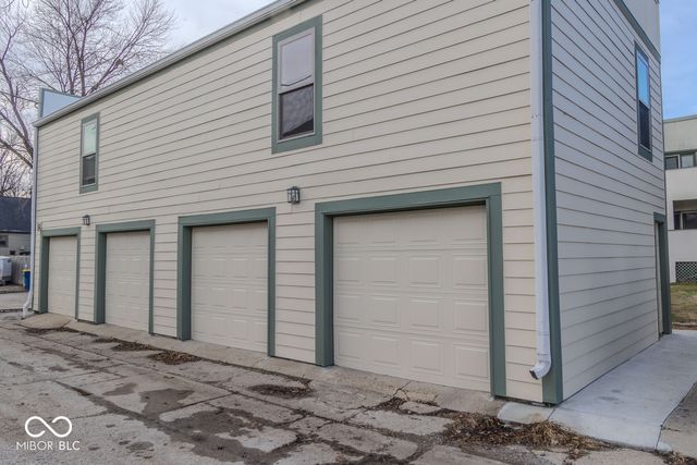 919 Broadway Street APT F, Indianapolis, IN 46202