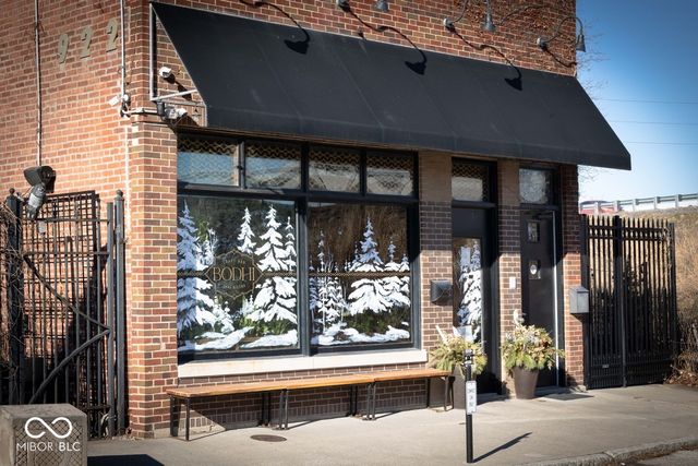 919 Broadway Street APT F, Indianapolis, IN 46202