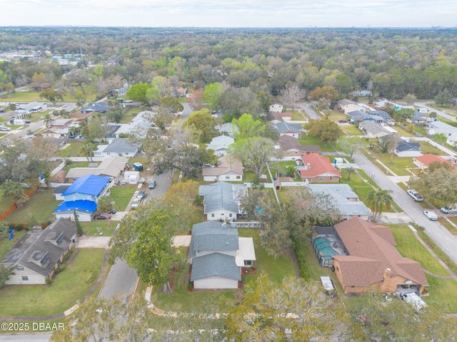 3729 Hugh Street, Port Orange, FL 32129