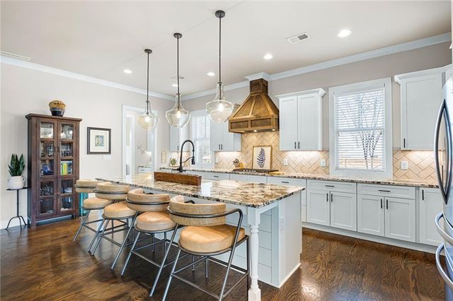 1129 Oakdale Drive SE, Smyrna, GA 30080