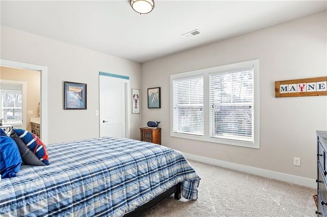 1129 Oakdale Drive SE, Smyrna, GA 30080