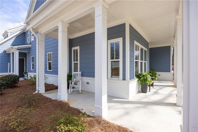 1129 Oakdale Drive SE, Smyrna, GA 30080