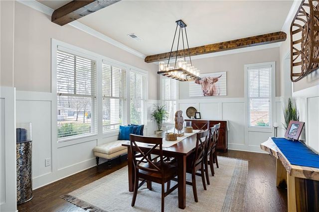 1129 Oakdale Drive SE, Smyrna, GA 30080