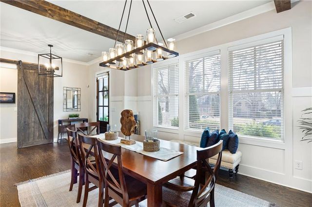 1129 Oakdale Drive SE, Smyrna, GA 30080