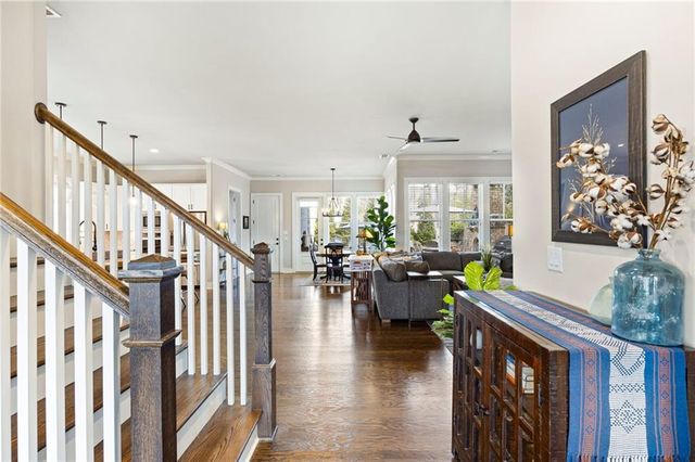 1129 Oakdale Drive SE, Smyrna, GA 30080