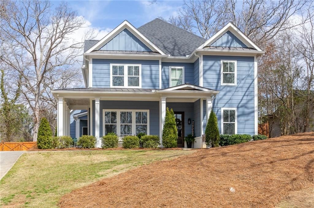 1129 Oakdale Drive SE, Smyrna, GA 30080