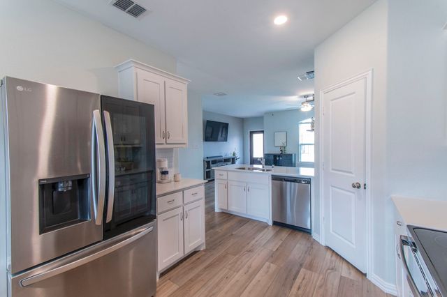 3741 Maroon Creek Road, Aubrey, TX 76227