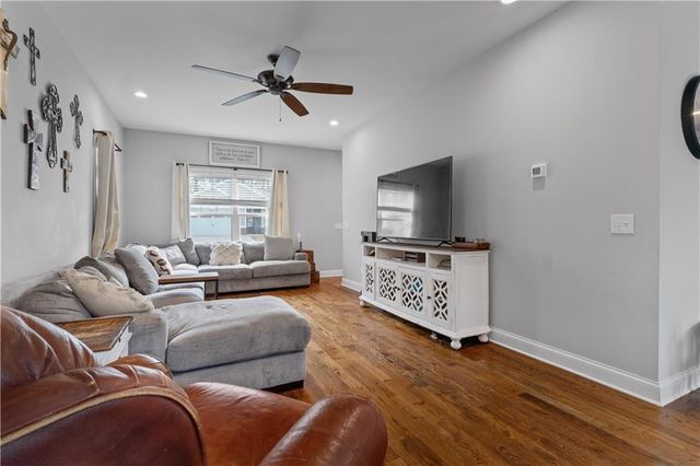 103 Deese Court, Carrollton, GA 30117