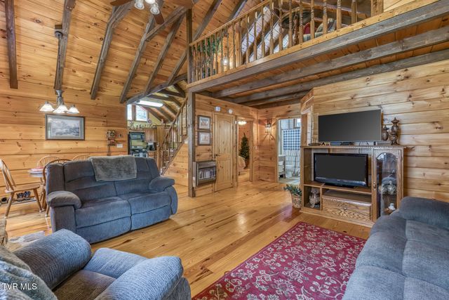 501 Two Branch Lane, Mountain City, TN 37683