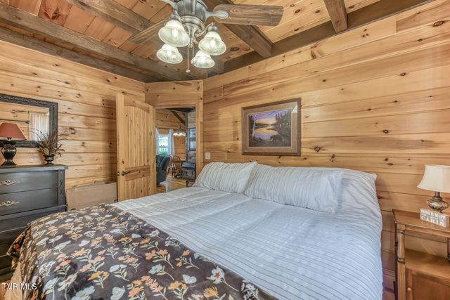 501 Two Branch Lane, Mountain City, TN 37683