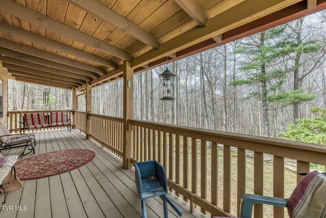 501 Two Branch Lane, Mountain City, TN 37683