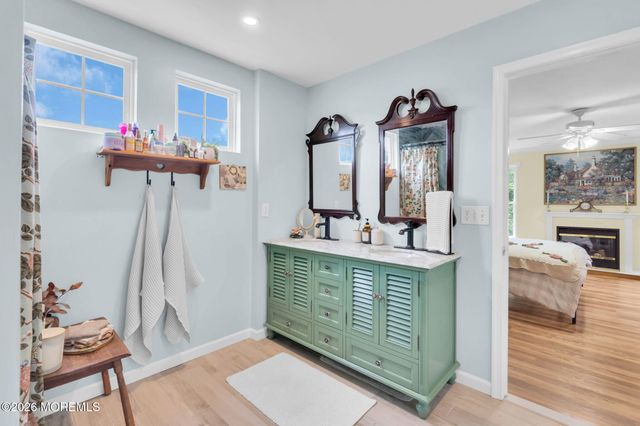 5 James Drive, Waretown, NJ 08758