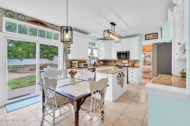5 James Drive, Waretown, NJ 08758