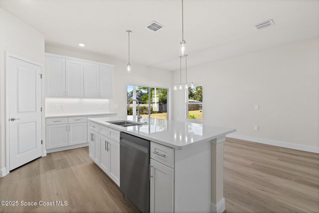 2182 Oklahoma Avenue SW, Palm Bay, FL 32908