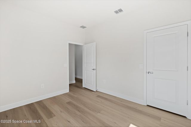 2182 Oklahoma Avenue SW, Palm Bay, FL 32908