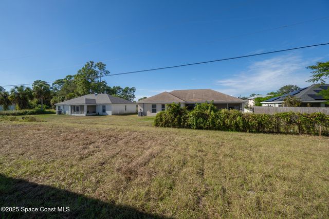 2182 Oklahoma Avenue SW, Palm Bay, FL 32908