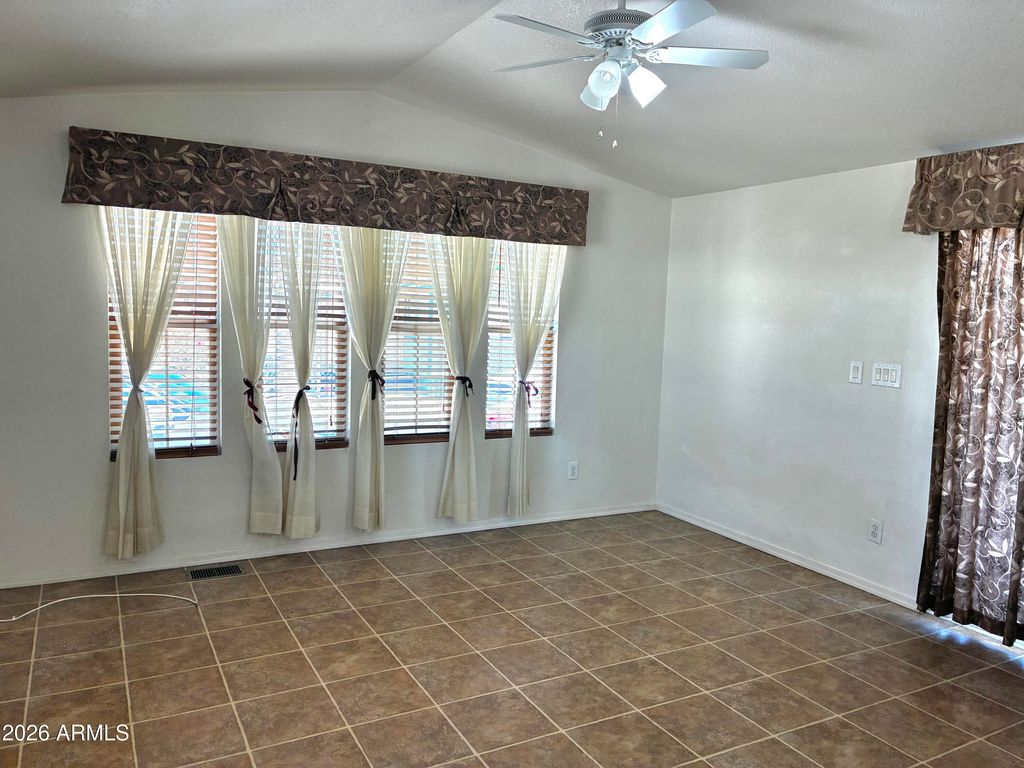 2900 W Superstition Boulevard 39, Apache Junction, AZ 85120 — photo 2