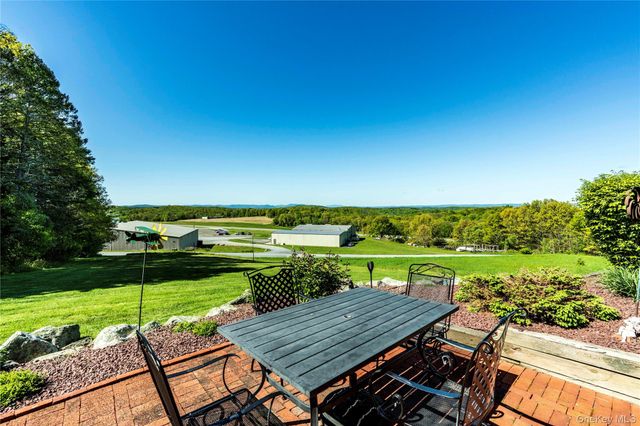 115 N Smith Road, Lagrangeville, NY 12540