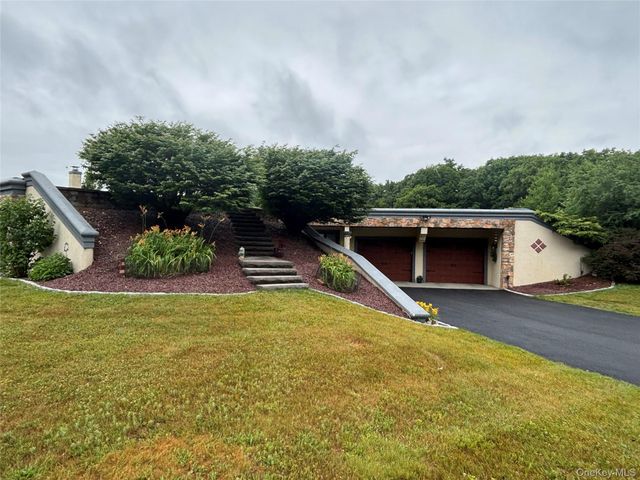 115 N Smith Road, Lagrangeville, NY 12540