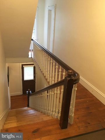 433 EASTON RD, Riegelsville, PA 18077