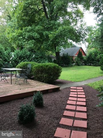 433 EASTON RD, Riegelsville, PA 18077
