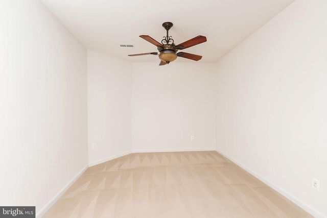 43698 CHICACOAN CREEK SQ, Leesburg, VA 20176