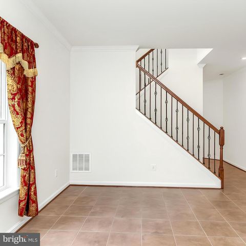 43698 CHICACOAN CREEK SQ, Leesburg, VA 20176