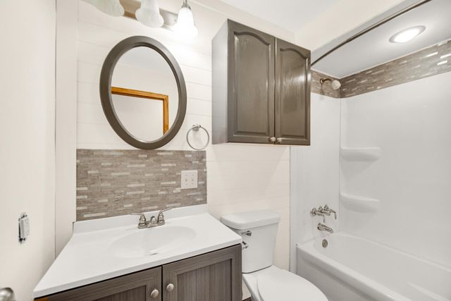 716 Fremont Road, Valparaiso, IN 46385