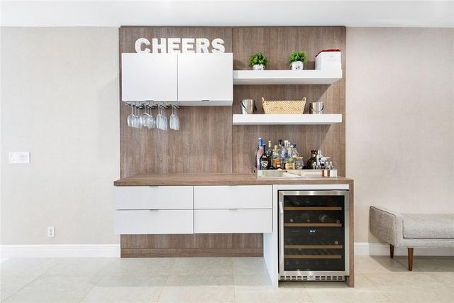 2801 NE 59th Street, Fort Lauderdale, FL 33308