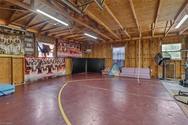 1205 Lake AVE, Lehigh Acres, FL 33972