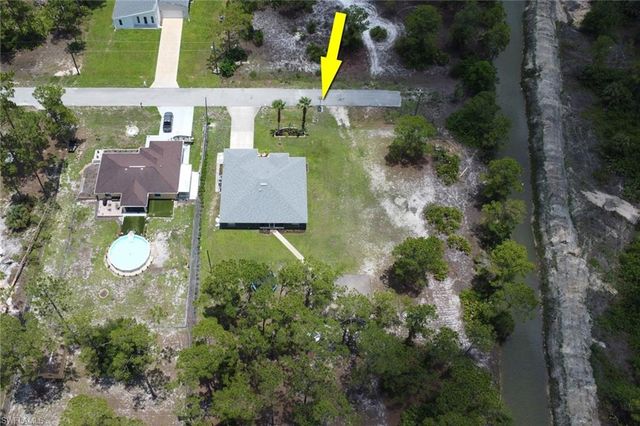 1205 Lake AVE, Lehigh Acres, FL 33972