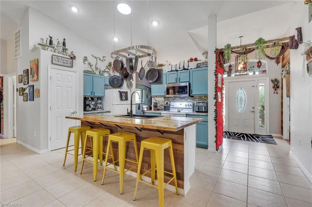 1205 Lake AVE, Lehigh Acres, FL 33972