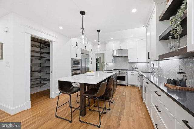3707 MILITARY RD NW, Washington, DC 20015