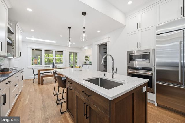 3707 MILITARY RD NW, Washington, DC 20015