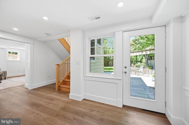 3707 MILITARY RD NW, Washington, DC 20015